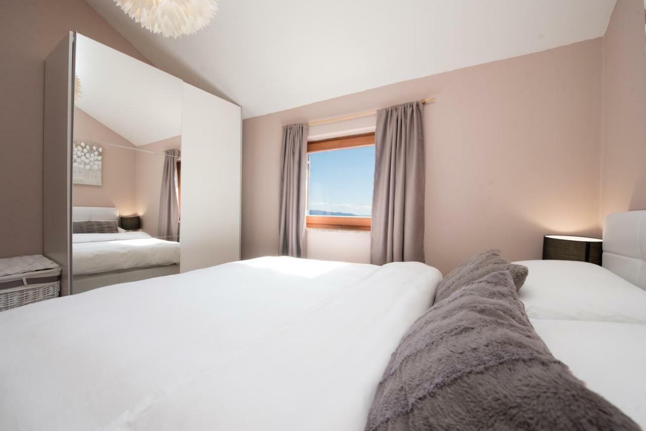 Lola Apartment Veprinac المظهر الخارجي الصورة